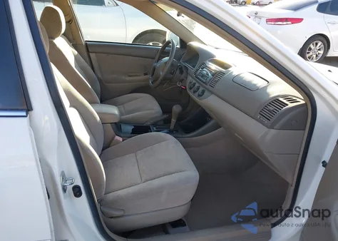 2004 Toyota Camry Le from USA, damaged, VIN 4T1BE32K24U356194